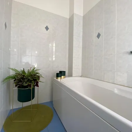 Veliero Fronte Mare 3 Flexrent - Immobiliare Abissinia Riccione