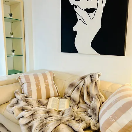 Appartamento Veliero Fronte Mare Flexrent - Immobiliare Abissinia *