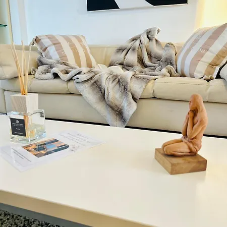 Veliero Fronte Mare Flexrent - Immobiliare Abissinia Appartamento Riccione