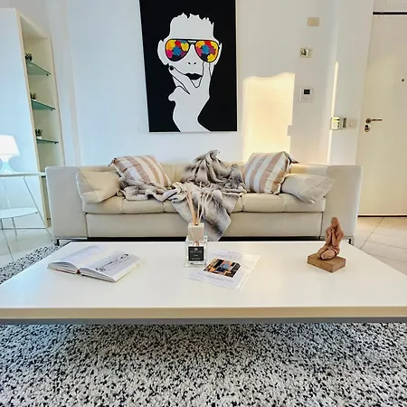 Veliero Fronte Mare 3 Flexrent - Immobiliare Abissinia *