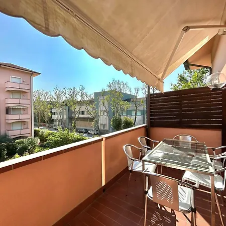 Veliero Fronte Mare Flexrent - Immobiliare Abissinia