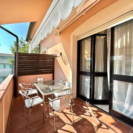 Veliero Fronte Mare Flexrent - Immobiliare Abissinia *