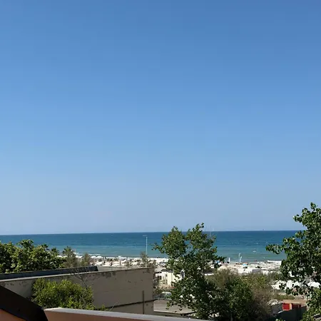 Appartamento Veliero Fronte Mare Flexrent - Immobiliare Abissinia Riccione