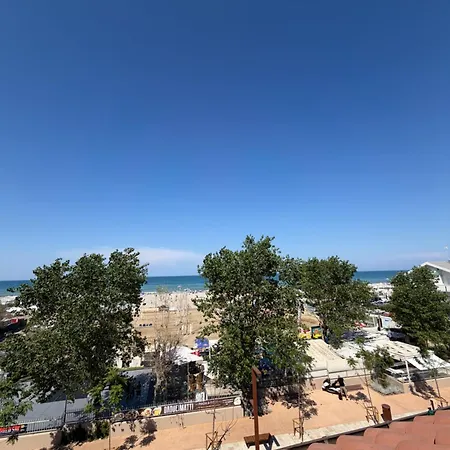 Appartamento Veliero Fronte Mare Flexrent - Immobiliare Abissinia