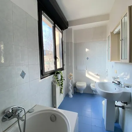 Veliero Fronte Mare Flexrent - Immobiliare Abissinia * Riccione