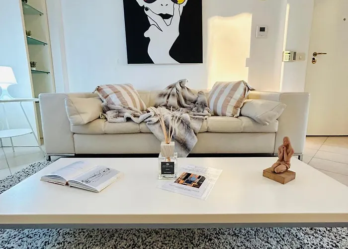 Veliero Fronte Mare Flexrent - Immobiliare Abissinia *