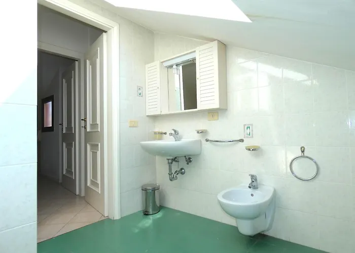 Veliero Fronte Mare Flexrent - Immobiliare Abissinia *